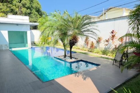 Oportunidade! Casa com 4 suítes por R$599.000