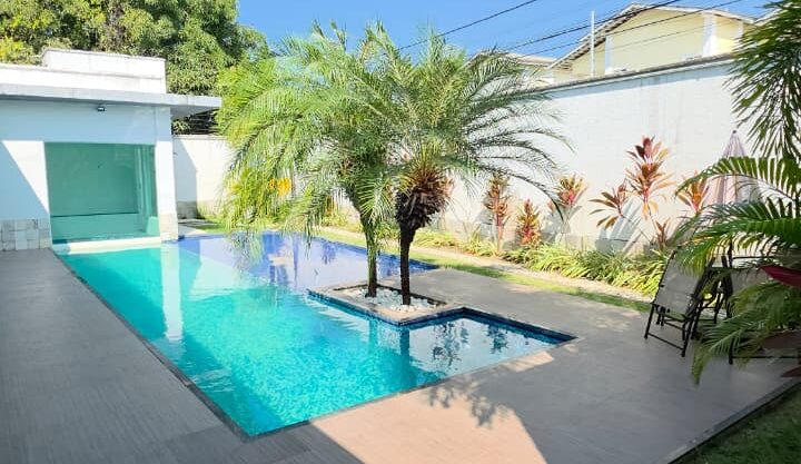 Oportunidade! Casa com 4 suítes por R$599.000